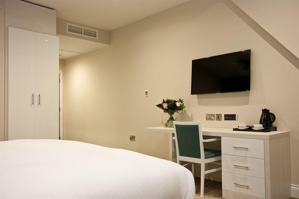 The Daffodil & Hotel